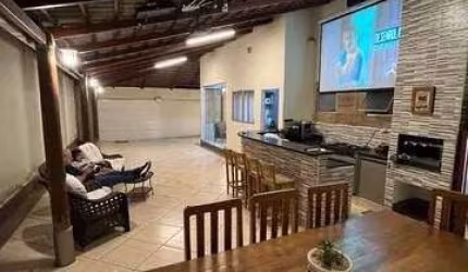 Casa à venda, 3 quartos, 1 suíte, 1 vaga, CHACARAS TUBALINA E QUARTEL - Uberlândia/MG