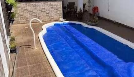 Casa à venda, 3 quartos, 1 suíte, 2 vagas, GRANADA - Uberlândia/MG