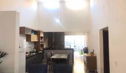 Casa à venda, 3 quartos, 1 suíte, JARDIM CANAA - Uberlândia/MG