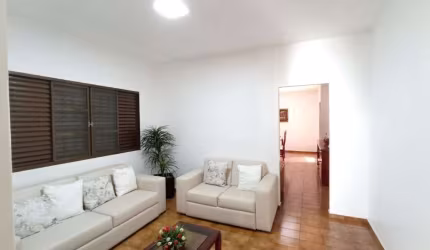 Casa à venda, 3 quartos, 1 suíte, 1 vaga, Saraiva - Uberlândia/MG