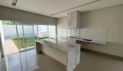 Casa à venda, 3 quartos, 1 suíte, 3 vagas, CITY UBERLANDIA - Uberlândia/MG