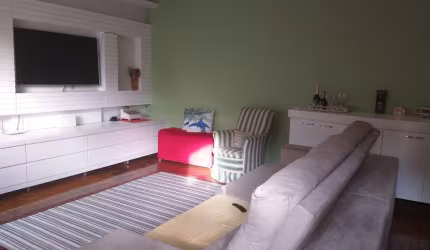 Casa à venda, 3 quartos, 1 suíte, 3 vagas, Saraiva - Uberlândia/MG