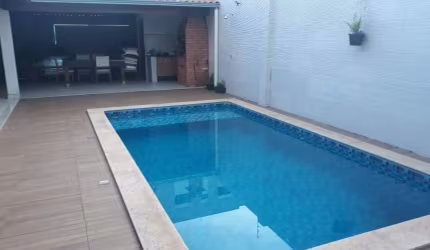 Casa à venda, 5 quartos, 2 suítes, 3 vagas, PATRIMONIO - Uberlândia/MG
