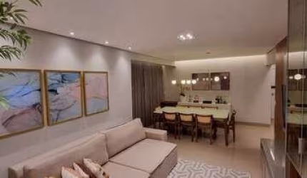Excelente Apartamento no Bairro Martins
