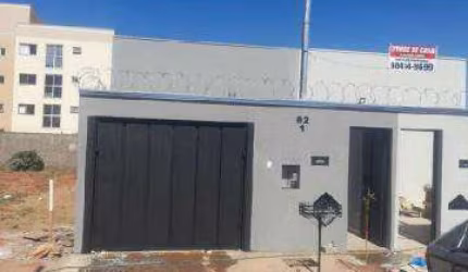 Casa à venda, 3 quartos, 1 suíte, 2 vagas, NOVO MUNDO - Uberlândia/MG