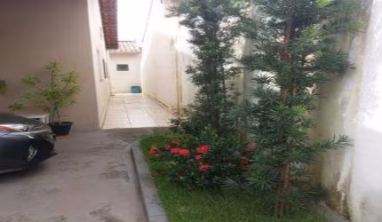 Casa à venda, 3 quartos, 1 suíte, 4 vagas, JARDIM EUROPA - Uberlândia/MG