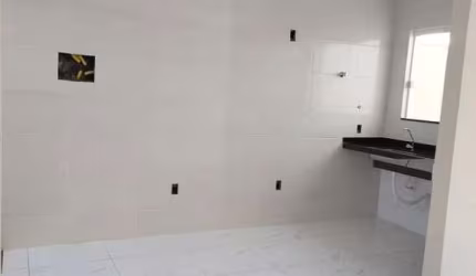 Linda casa no bairro Jardim Canãa