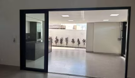 CASA EM CONDOMÍNIO à venda, 3 quartos, 3 suítes, 2 vagas, GRAND VILLE - Uberlândia/MG