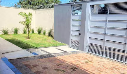 Casa à venda, 3 quartos, 3 suítes, 2 vagas, CITY UBERLANDIA - Uberlândia/MG