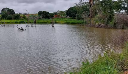 Fazenda de dupla aptidao a venda na área rural do município de Lagamar de Patos - MG, Próximo a Coromandel - MG