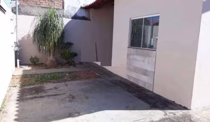 Casa à venda, 2 quartos, 3 vagas, JARDIM EUROPA - Uberlândia/MG