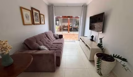 Casa à venda, 3 quartos, 1 suíte, 3 vagas, JARDIM HOLANDA - Uberlândia/MG