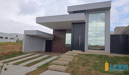CASA EM CONDOMÍNIO à venda, 3 quartos, 3 suítes, 2 vagas, GAVEA - Uberlândia/MG