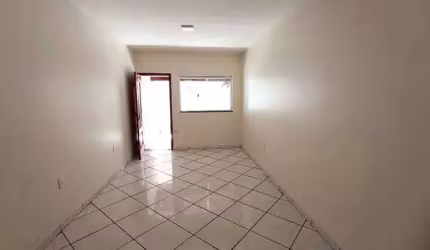 Casa à venda, 4 quartos, 2 suítes, 4 vagas, Osvaldo Rezende - Uberlândia/MG