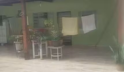 Casa à venda, 4 quartos, 2 vagas, JARDIM DAS PALMEIRAS - Uberlândia/MG