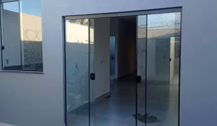 Casa à venda, 2 quartos, 1 suíte, 2 vagas, MARAVILHA - Uberlândia/MG