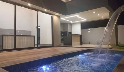 CASA CONDOMÍNIO à venda, 3 quartos, 2 suítes, 2 vagas, LARANJEIRAS - Uberlândia/MG