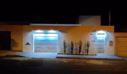 Casa à venda, 2 quartos, 1 suíte, 2 vagas, Shopping Park - Uberlândia/MG