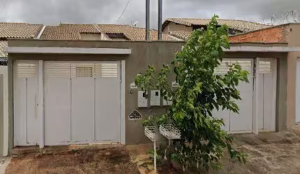 Casa à venda, 2 quartos, 1 suíte, 2 vagas, JARDIM IPANEMA - Uberlândia/MG