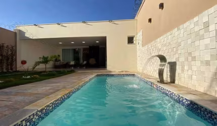 Casa à venda, 3 quartos, 1 suíte, 3 vagas, JARDIM PATRICIA - Uberlândia/MG
