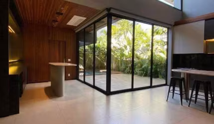 CASA EM CONDOMÍNIO à venda, 5 quartos, 5 suítes, 4 vagas, JARDIM SUL - Uberlândia/MG