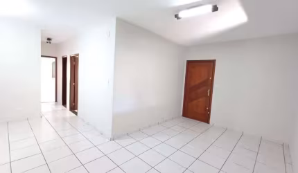 Casa à venda, 3 quartos, 1 suíte, 4 vagas, Santa Mônica - Uberlândia/MG