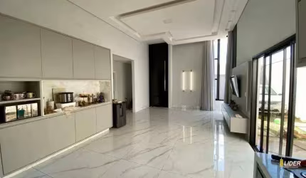 Casa à venda, 2 quartos, 1 suíte, 4 vagas, Praça Alto Umuarama - Uberlândia/MG