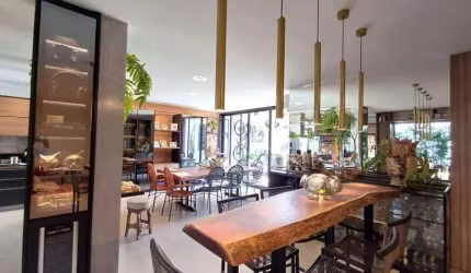 Casa à venda, 3 quartos, 3 suítes, 3 vagas, Jardim Karaíba - Uberlândia/MG