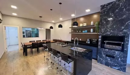 Casa à venda, 3 quartos, 2 suítes, 4 vagas, JARDIM SUL - Uberlândia/MG
