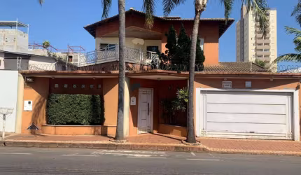 SOBRADO para aluguel, 4 quartos, 2 suítes, 4 vagas, NOSSA SENHORA DAS GRACAS - Uberlândia/MG