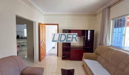 Casa à venda, 3 quartos, 1 suíte, 5 vagas, GRAVATAS - Uberlândia/MG
