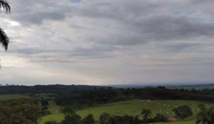 Fazenda à venda, Centro - PATOS DE MINAS/MG