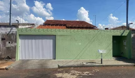 Casa à venda, 3 quartos, 2 vagas, JARDIM CANAA - Uberlândia/MG