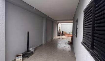 Casa à venda, 3 quartos, 2 suítes, 2 vagas, JARDIM EUROPA - Uberlândia/MG