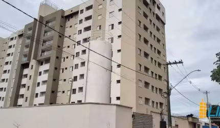 Apartamento à venda, 2 quartos, 1 suíte, 1 vaga, Segismundo Pereira - Uberlândia/MG