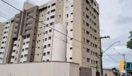 Apartamento à venda, 2 quartos, 1 suíte, 1 vaga, Segismundo Pereira - Uberlândia/MG