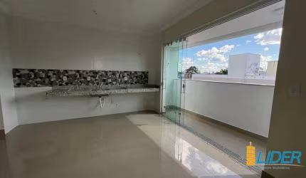 Apartamento à venda, 2 quartos, 1 suíte, 2 vagas, TUBALINA - Uberlândia/MG