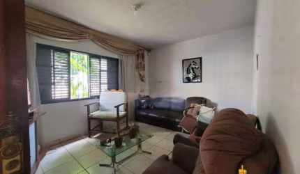 Casa à venda, 3 quartos, 2 vagas, Osvaldo Rezende - Uberlândia/MG