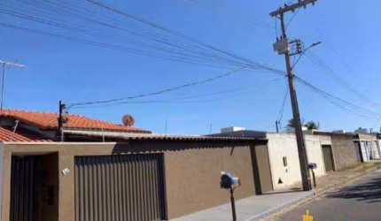 Casa à venda, 3 quartos, 1 suíte, 3 vagas, Shopping Park - Uberlândia/MG