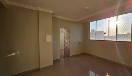Apartamento à venda, 3 quartos, 1 suíte, 2 vagas, Segismundo Pereira - Uberlândia/MG
