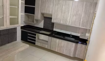 Apartamento à venda, 2 quartos, 1 suíte, 1 vaga, PAMPULHA - Uberlândia/MG