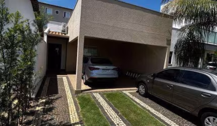 Casa para aluguel, 3 quartos, 4 vagas, JARDIM DAS PALMEIRAS - Uberlândia/MG