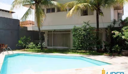 Casa à venda, 4 quartos, 2 suítes, 4 vagas, TABAJARAS - Uberlândia/MG