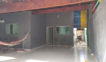 Casa à venda, 4 quartos, 1 suíte, 2 vagas, JARDIM PATRICIA - Uberlândia/MG