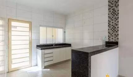 Casa à venda, 5 quartos, 1 suíte, 4 vagas, LUIZOTE DE FREITAS - Uberlândia/MG