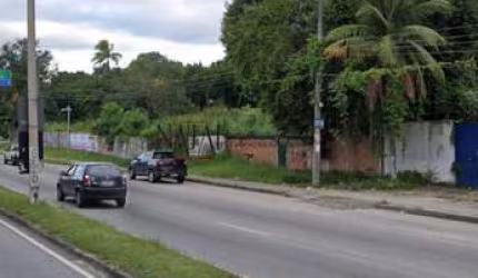 Vendo área 18.000m com 109 frente, Estrada do Mendanha próximo Shopping.