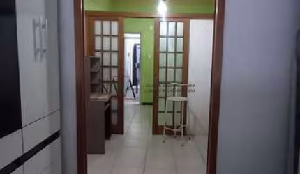 Vendo apto sala e quarto com 42m-Frontal-Av. N S Copacabana-Rj.