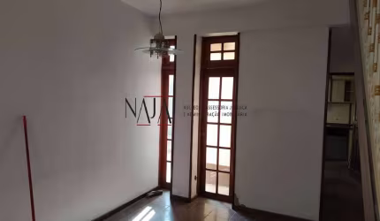 EXCELENTE CASA DE 3 QUARTOS EM VILA ISABEL