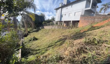 Terreno no bairro Planalto  -  Carlos Barbosa RS