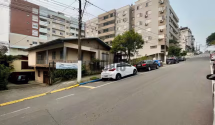 Terreno a venda no Centro de Carlos Barbosa - 1,065 metros quadrados